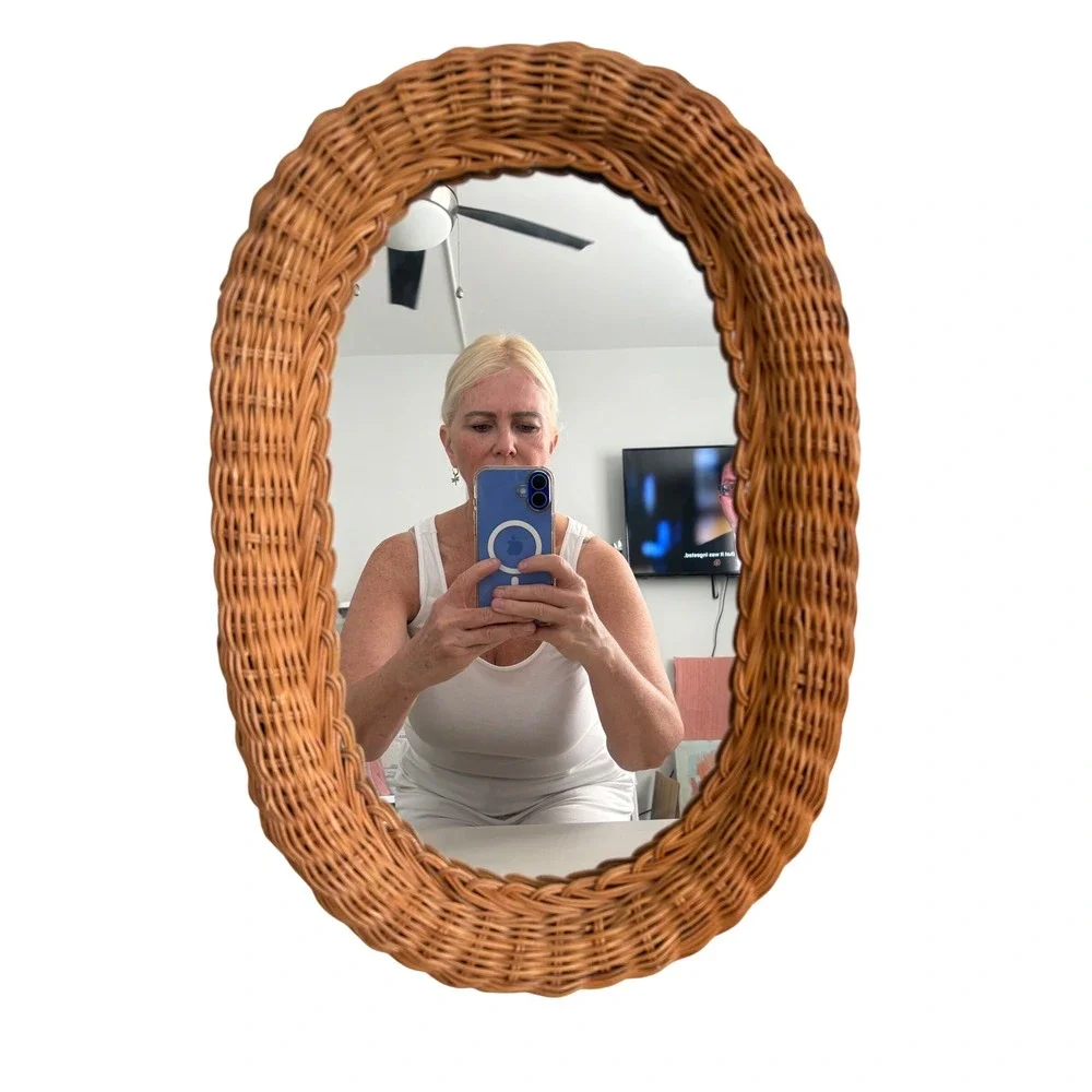 Vintage Oval Woven Wicker Wall Mirror Honey Brown Boho Coastal Decor 18x12.5